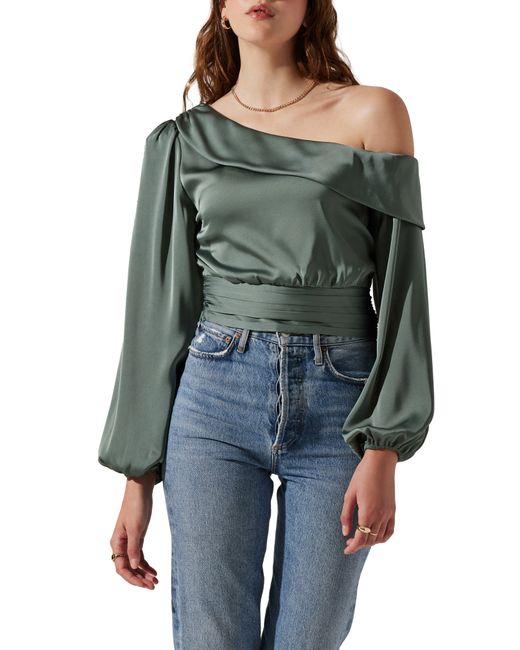 ASTR the Label Off the Shoulder Satin Blouse in at X-Small