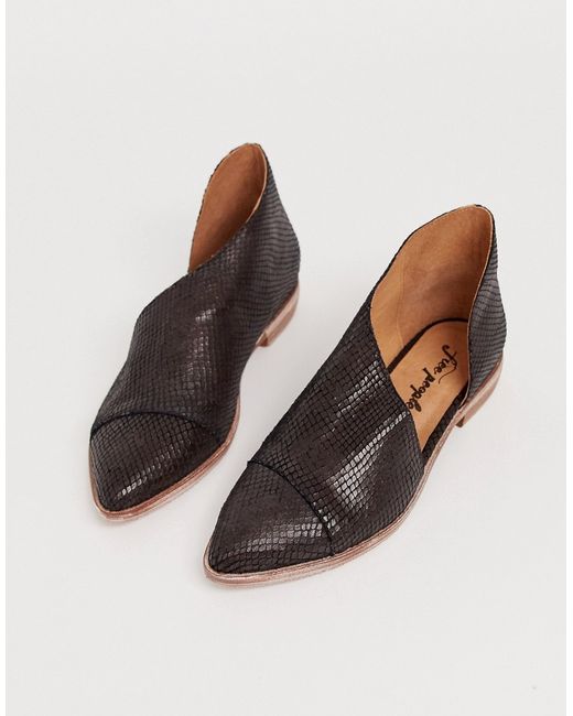 Free People textured royale flat