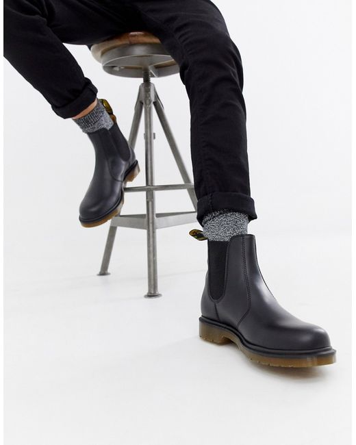 Dr. Martens 2976 chelsea boots in all