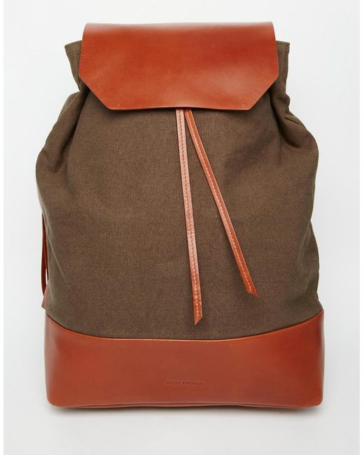 Royal RepubliQ Bucket Backpack