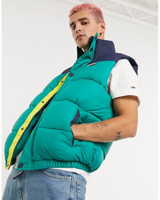 Tommy Jeans puffer vest in midwest