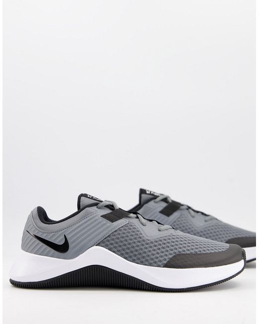Nike Training MC sneakers in and white-