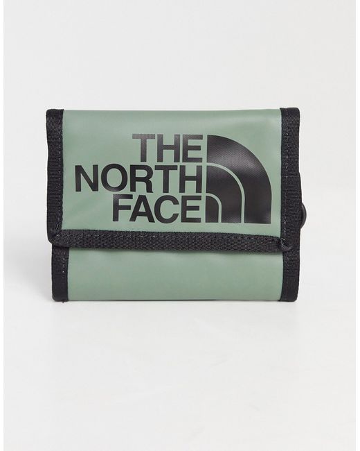The North Face Base Camp wallet in