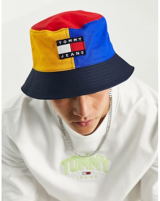 Tommy Jeans bucket hat with flag logo in navy