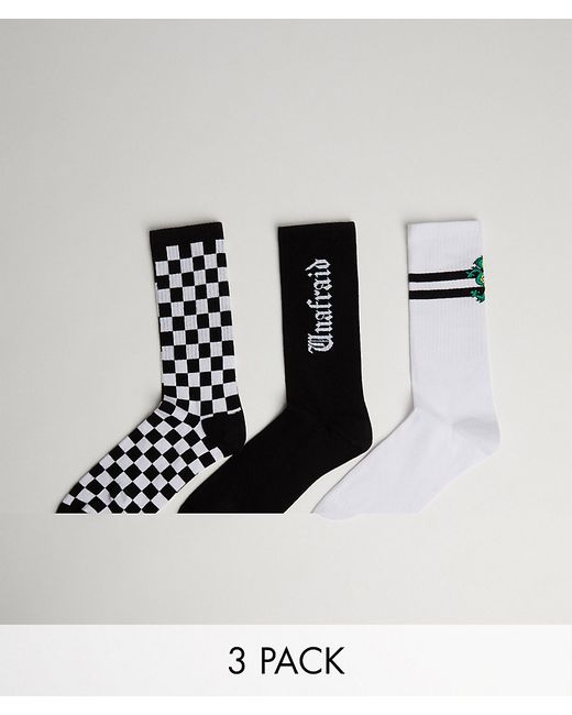 Bershka 3 pack socks in black and white-