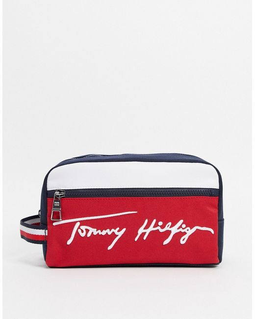 Tommy Hilfiger wash bag with script logo in red-