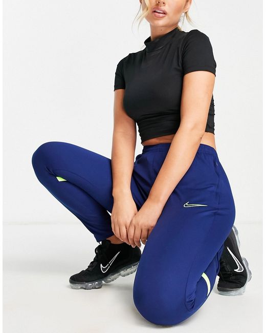 Nike Football Nike Soccer Dri-FIT Academy polyknit pants in