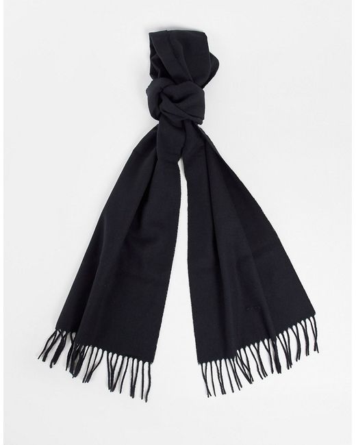 Gant scarf in with small heritage logo