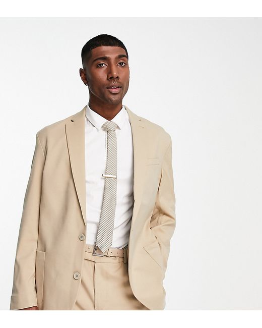 New Look relaxed fit suit jacket in tan-
