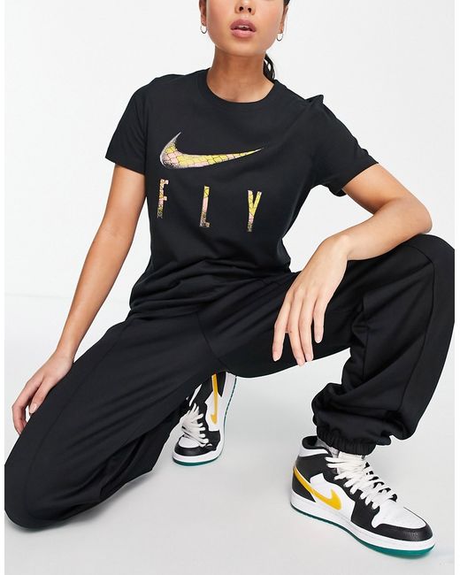 Nike Basketball Dri-FIT Swoosh Fly logo t-shirt in