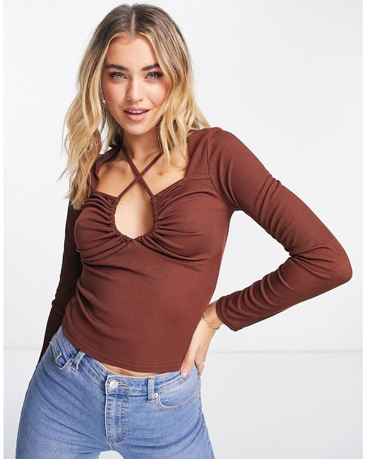 New Look long sleeve keyhole cut out top in