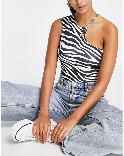 New Look one shoulder bodysuit in zebra print-