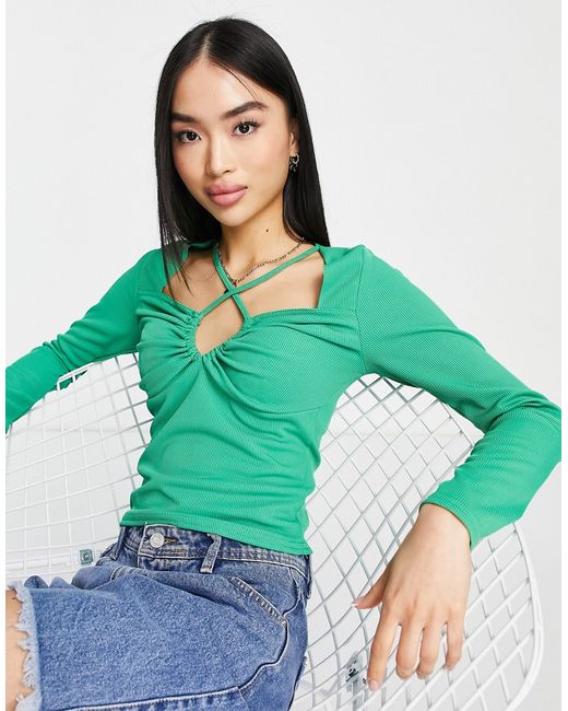 New Look long sleeve keyhole cut out top in