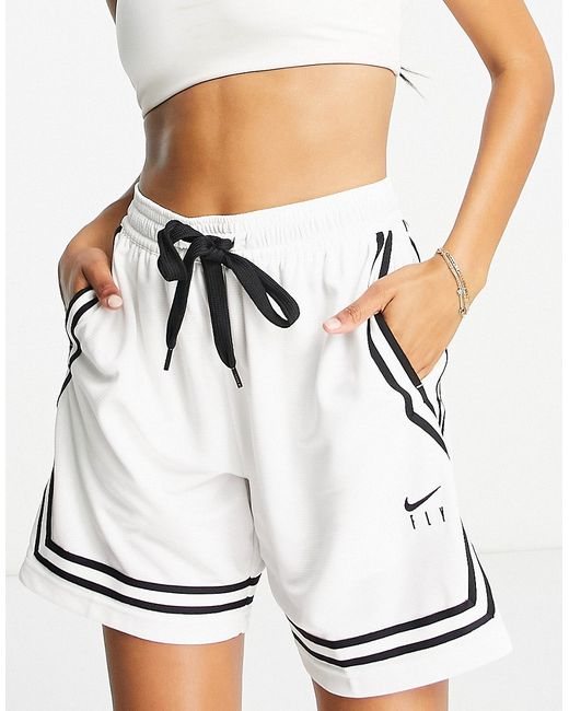 Nike Basketball Dri-FIT Crossover shorts in