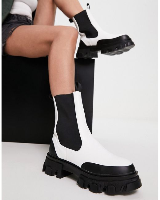 Public Desire Wonder chunky flat boots in
