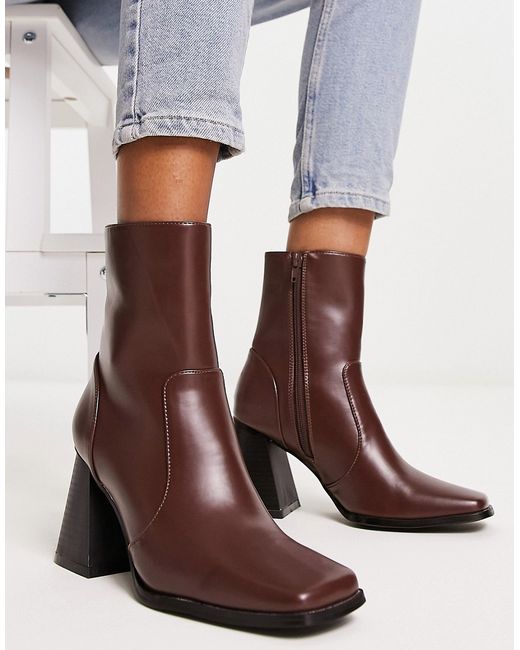 Urban Revivo square toe heeled boots in