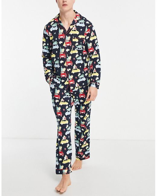 Chelsea Peers Christmas button down pajamas in print
