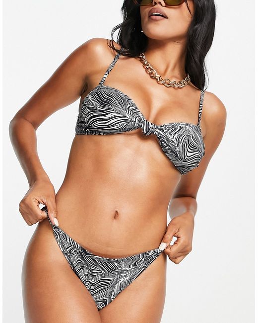 4th & Reckless nique knotted bandeau bikini top in monochrome print-