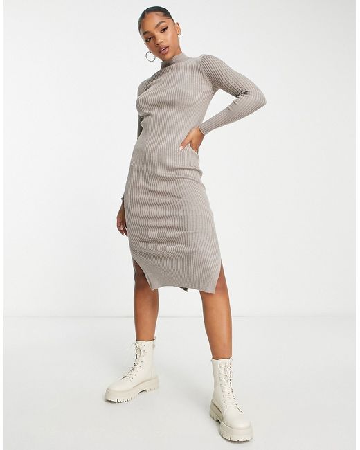 New Look knit ribbed dress in mink-