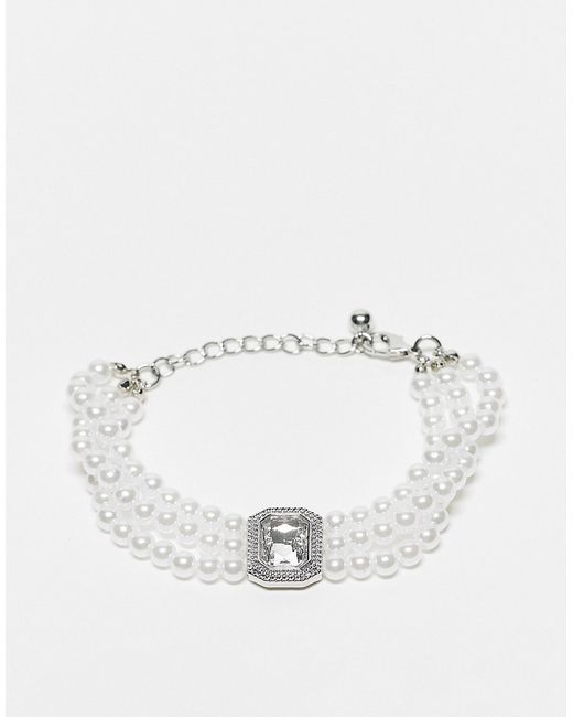 Faded Future Three row pearl bracelet with big crystal charm in