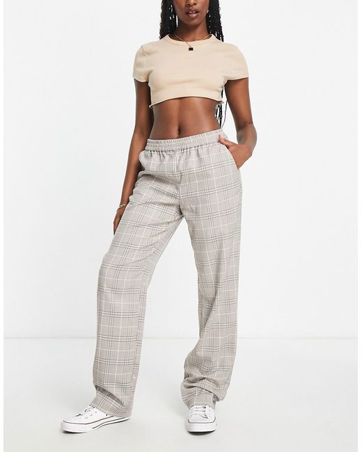 Only straight leg pants in gray plaid-