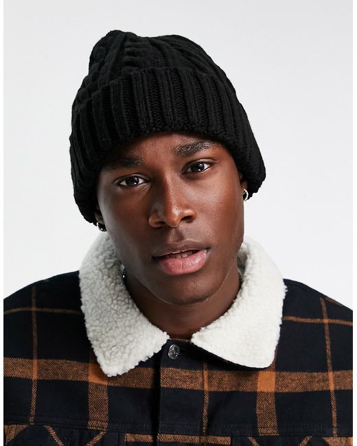 New Look cable knit beanie in