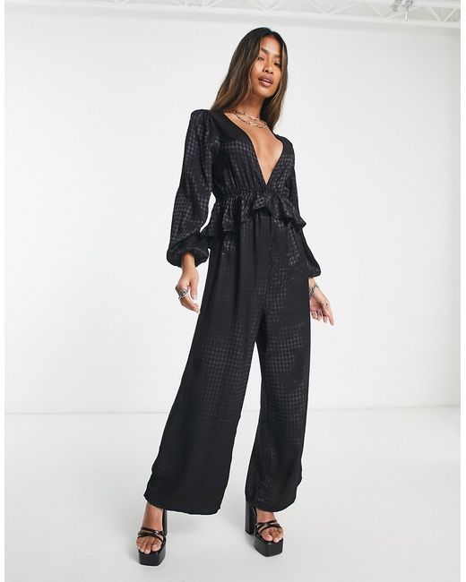 Only frill detail jacquard jumpsuit in houndstooth