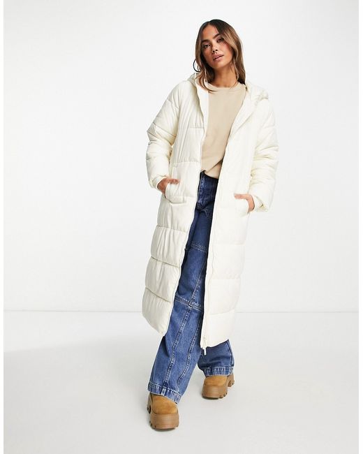 Pieces maxi padded coat with hood in cream-