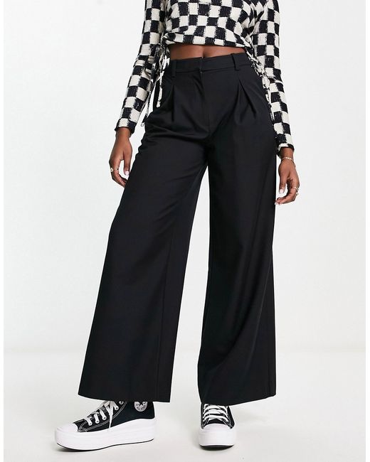 Weekday Indy slouchy wide leg dad pants in
