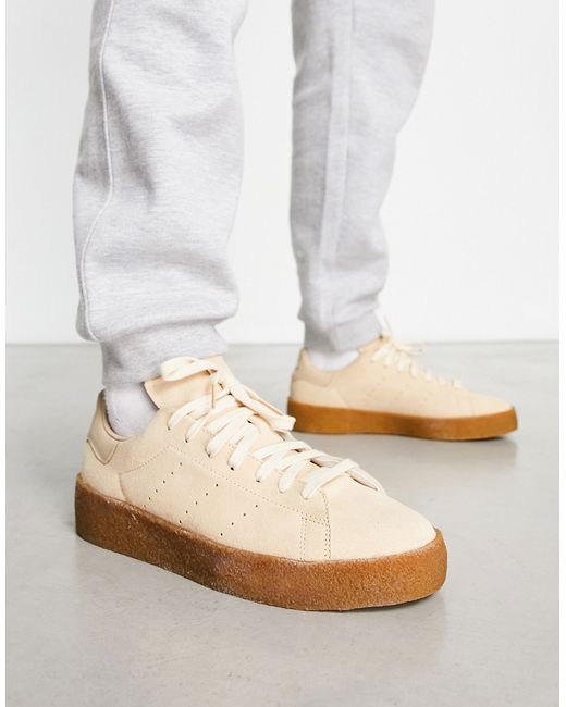Adidas Originals Stan Smith Crepe sneakers in with gum sole-