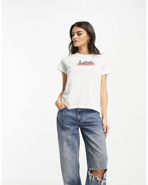 Lee Jeans logo t-shirt in cream-