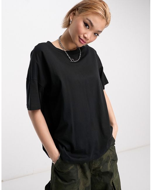 Noisy May drop shoulder oversized t-shirt in