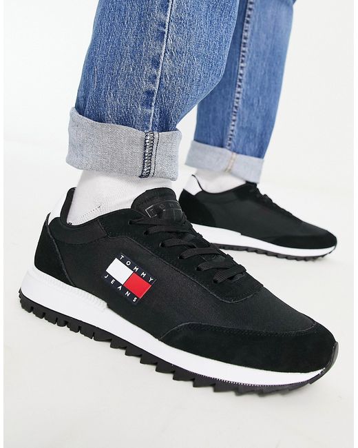 Tommy Jeans retro evolve sneakers in