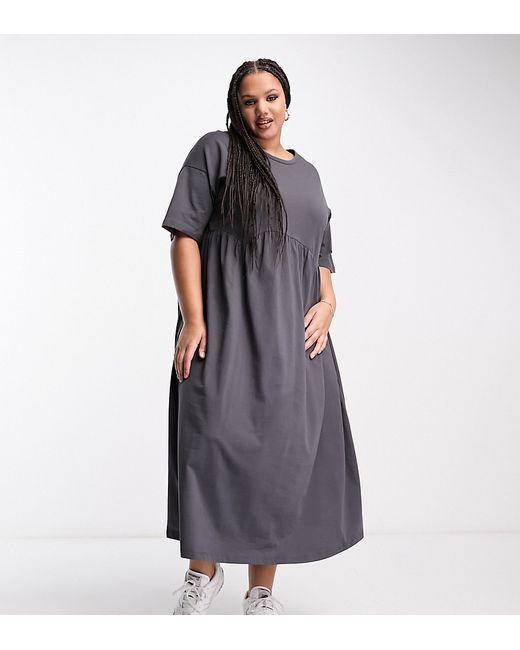 ASOS Curve DESIGN Curve short sleeve smock midi dress with seam detail in charcoal-