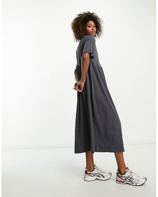 Asos Design short sleeve smock midi dress with seam detail in charcoal-