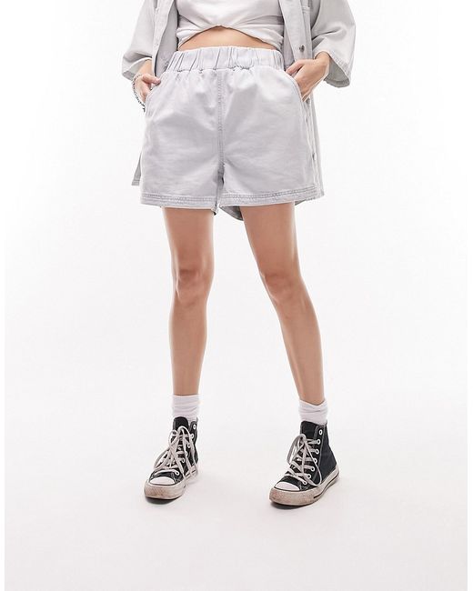 TopShop pull-on cotton blend denim shorts in bleach-