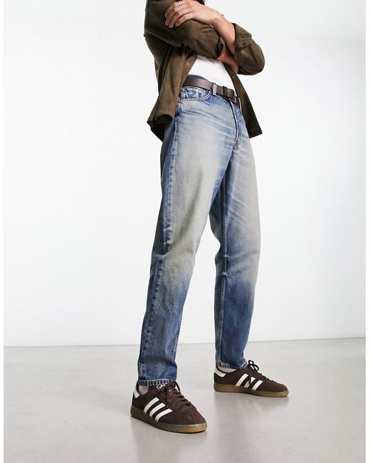 Weekday Barrel relaxed tapered jeans in Venice