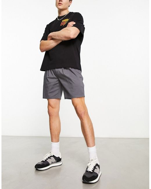 Asos Design pleated chino shorts in