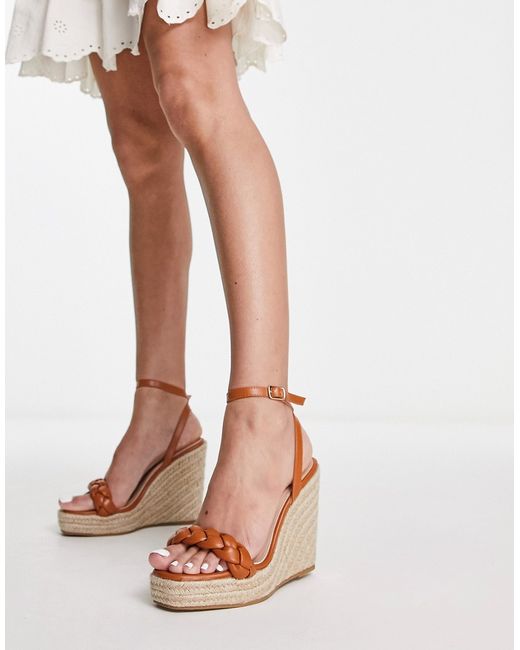 Glamorous espadrille wedge heeled sandals in tan-