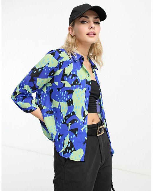 Monki half sleeve shirt in blue and green print-