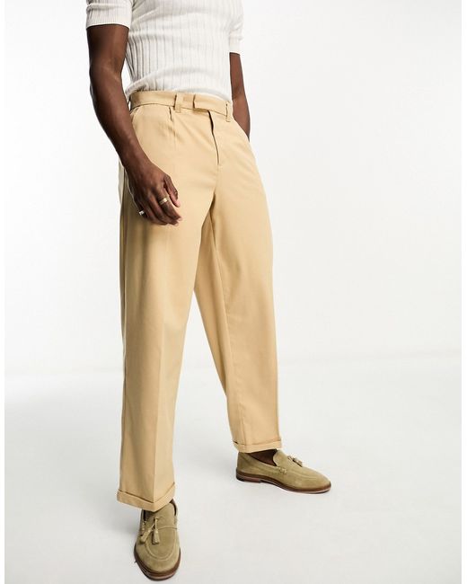 New Look relaxed pleat front pants in camel-