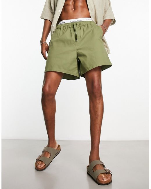 Asos Design wide fit chino shorts in shorter length khaki-