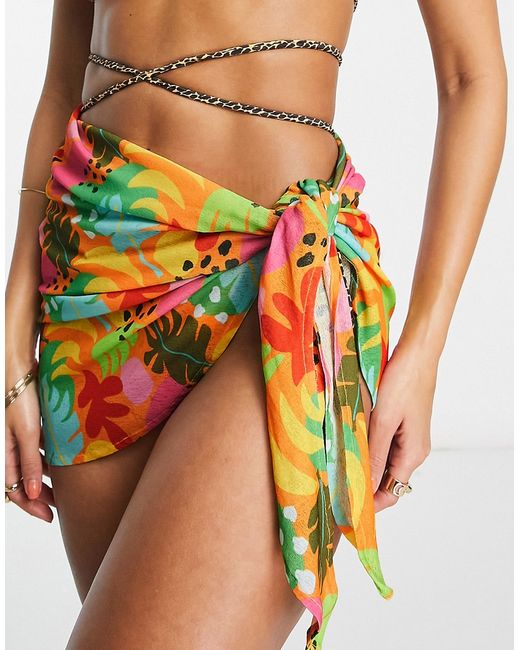 It’s Now Cool Its Now Cool Premium mesh sarong in tropics