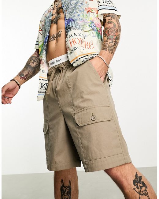 Asos Design slim ripstop shorts in mid length beige-