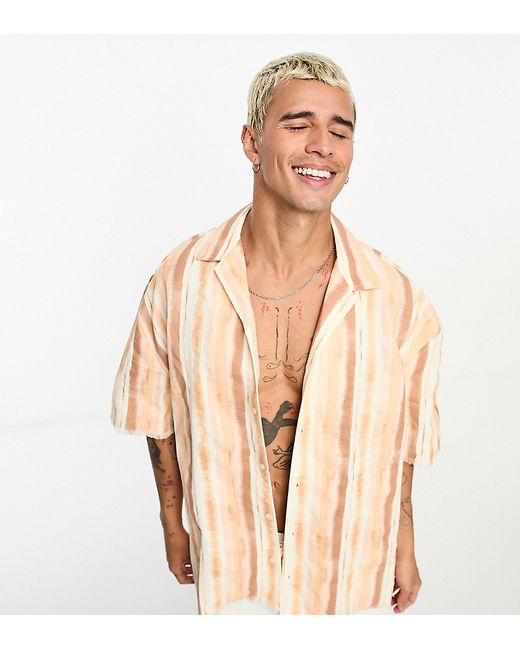 Reclaimed Vintage oversized short sleeve waffle shirt in ombre-
