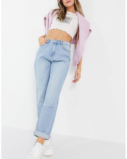 Don't Think Twice DTT relaxed fit mom jeans in light wash-
