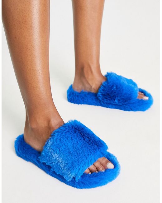 Loungeable super fluffy slider slipper in cobalt-