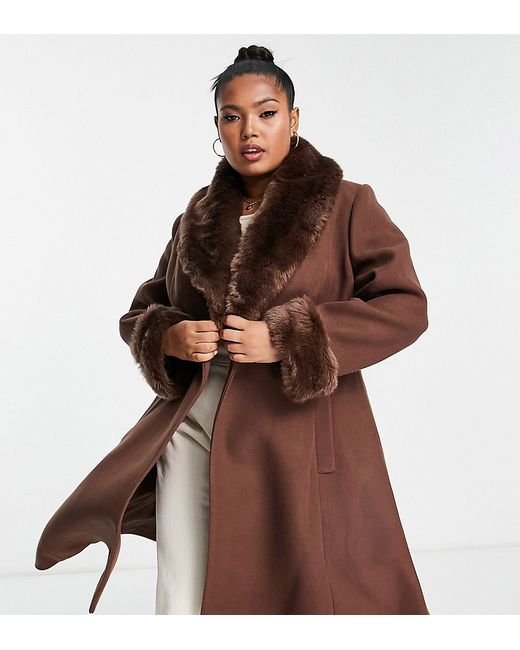 Ever New Curve faux fur collar coat with cuffs in chocolate-