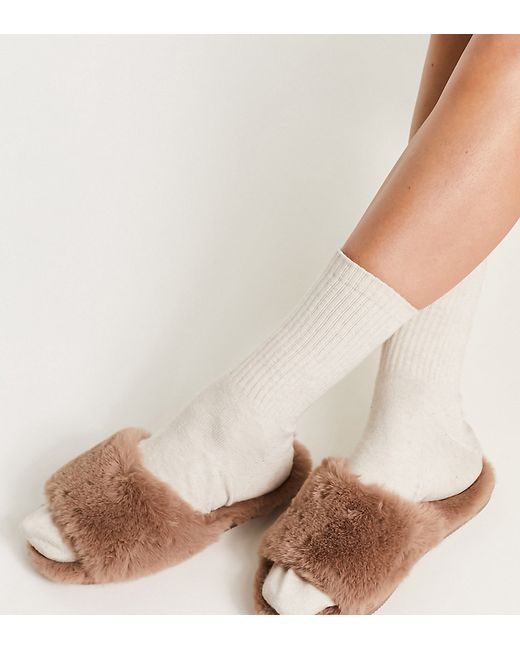 Loungeable super fluffy bar slipper in taupe