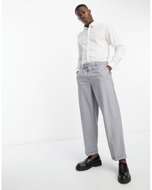 New Look relaxed pleat smart pants in plaid